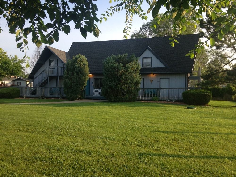 Sweetgrass Inn Bed & Breakfast Rapid City Esterno foto